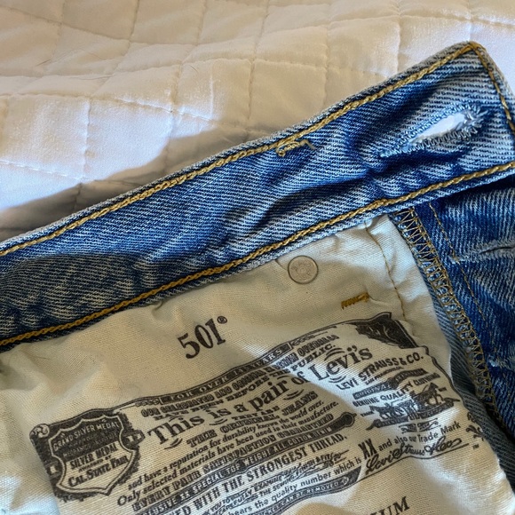 Levi’s 501 short - size 25 - light wash - Picture 5 of 5